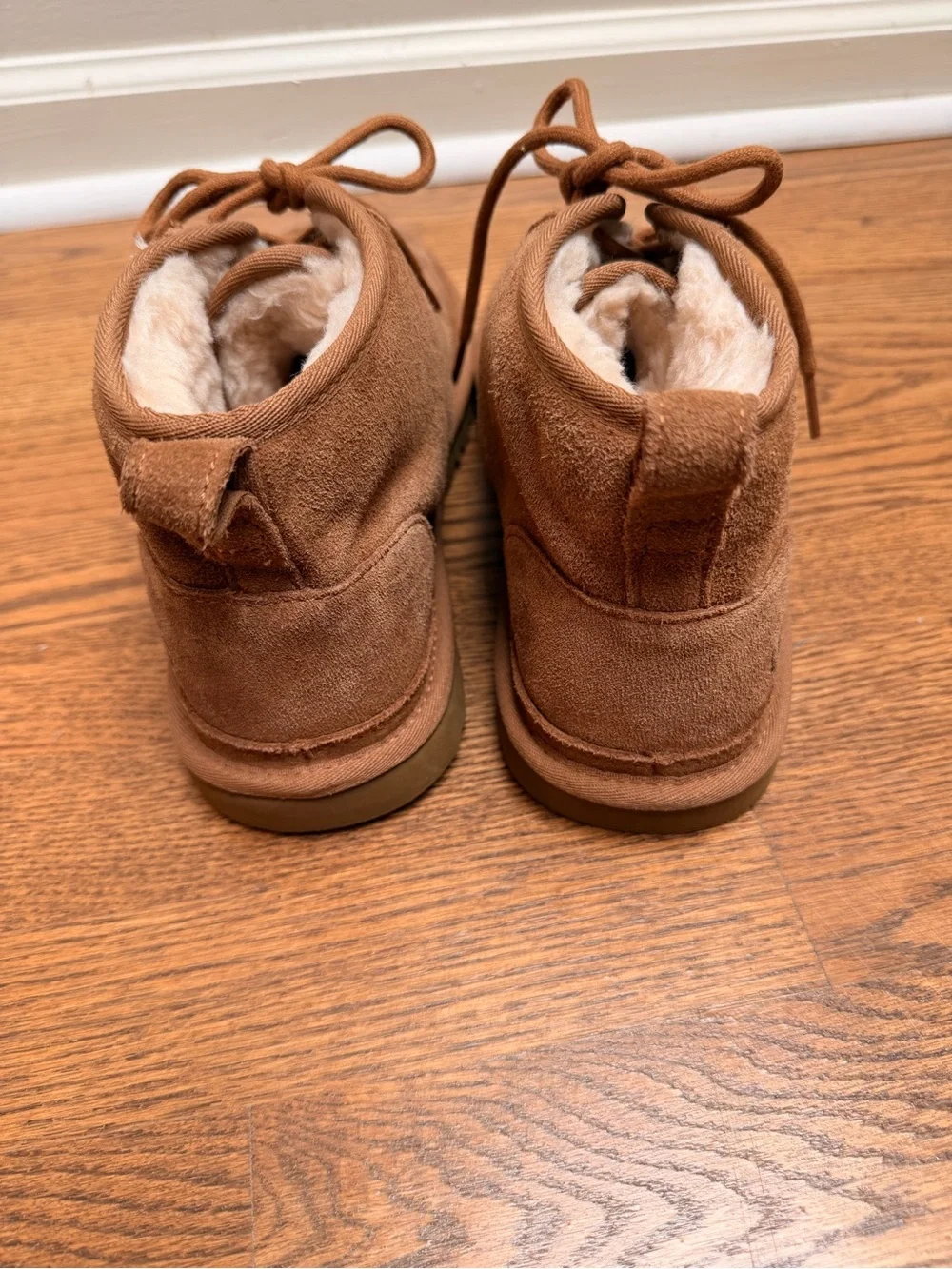 UGG Men's Neumel Suede Casual Boots size 11